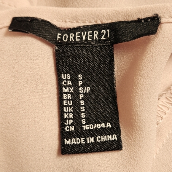 Forever 21 Beige Short Sleeve Blouse - Small - Picture 7 of 7